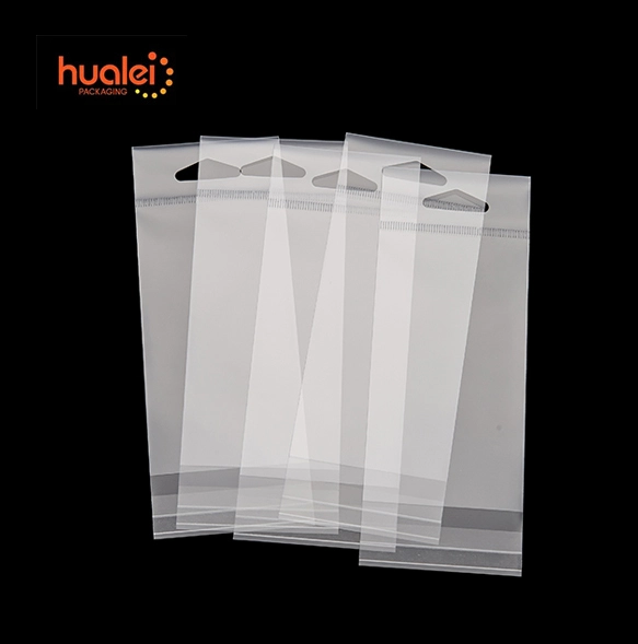 Card Head Packaging Bags vs Traditional Packaging Which Is Better